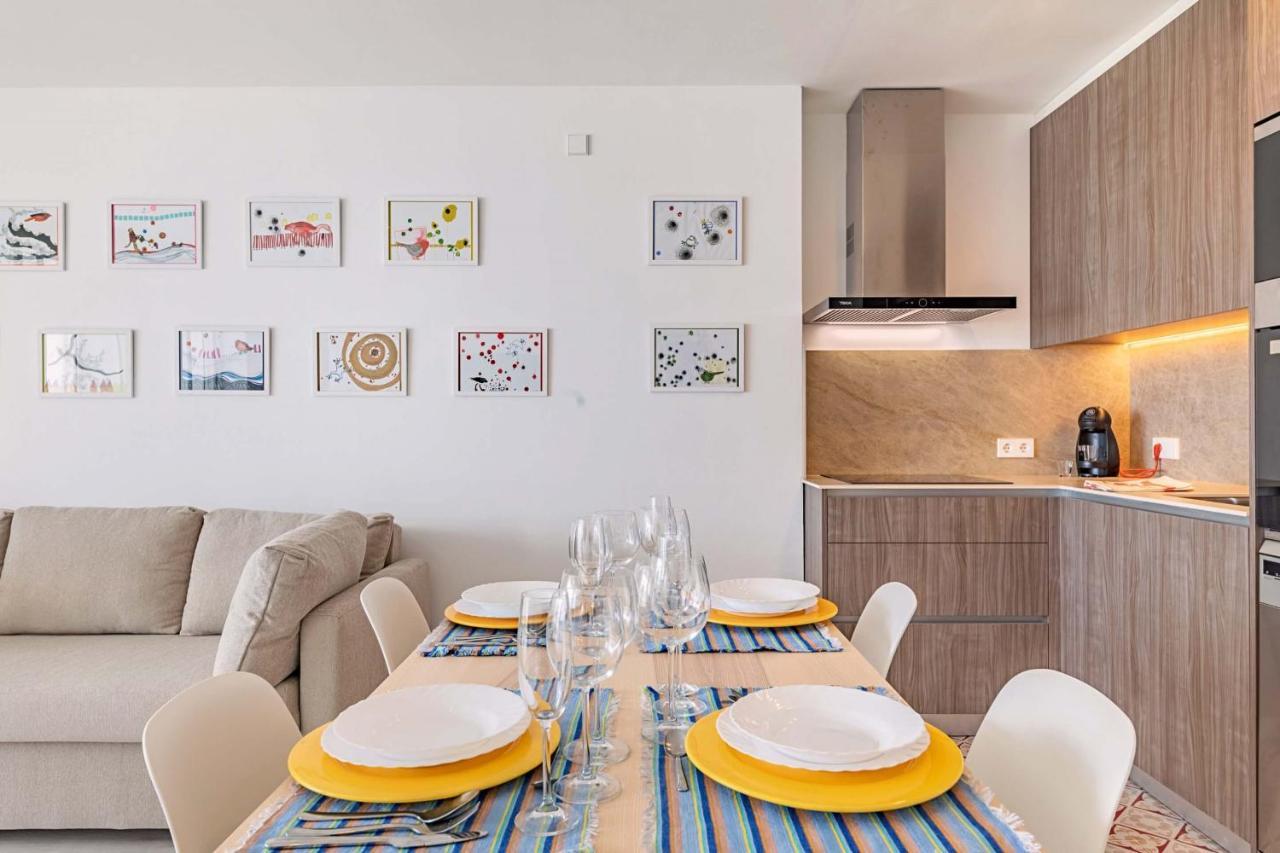 Beachfront Sivella Mar By Sealand Appartement *