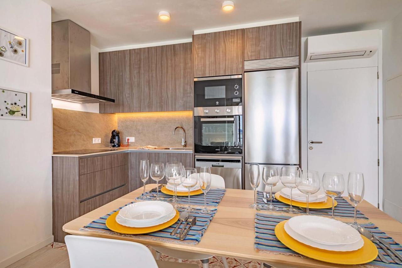Beachfront Sivella Mar By Sealand Appartement